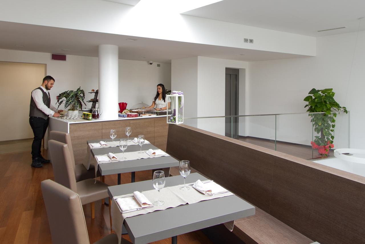 Albergo Al Tarcentino Tarcento Bagian luar foto