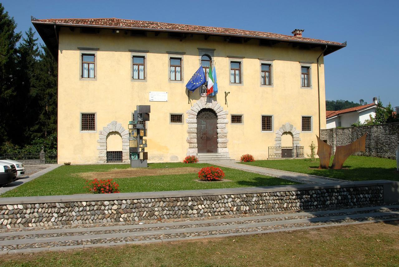 Albergo Al Tarcentino Tarcento Bagian luar foto